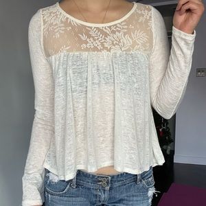 Flowy White Long Sleeve Top w/Floral Lace Details